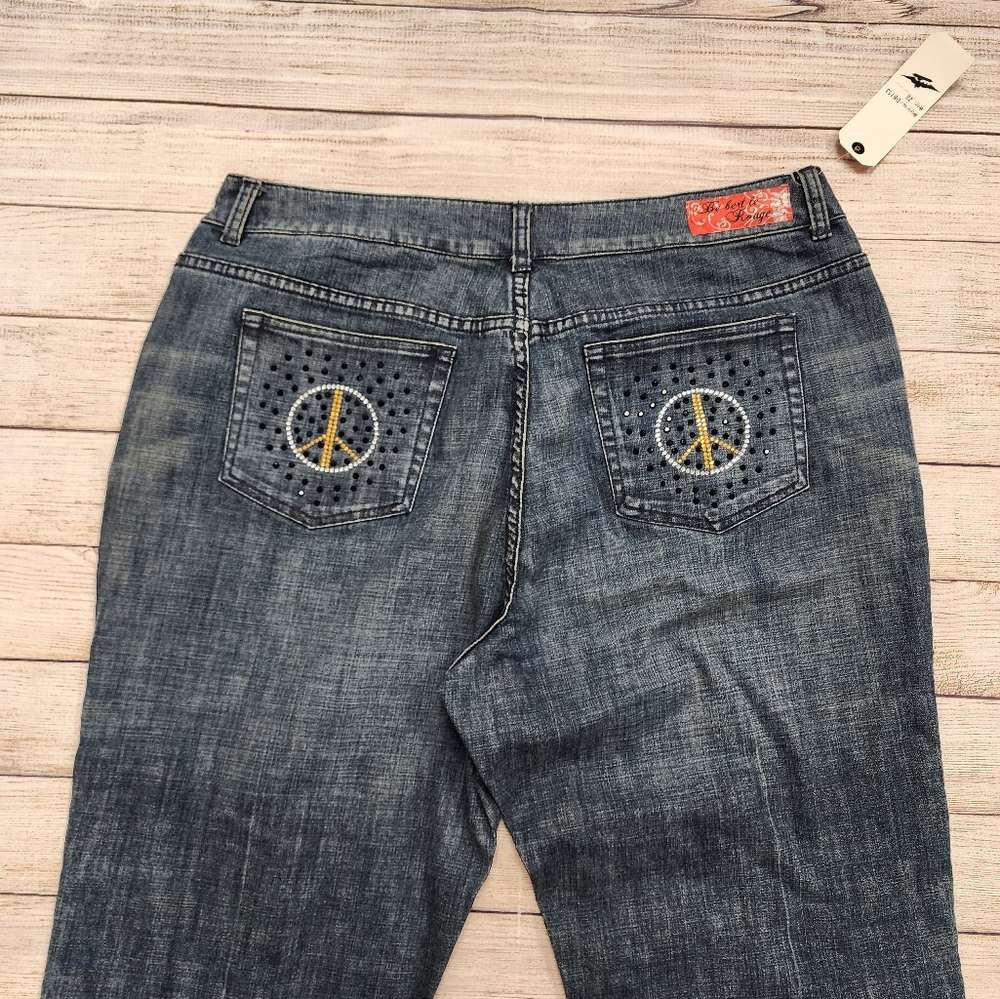 BeBert La Rouge Peace Sign Rhinestone Jeans Size 22‎ - Picture 6 of 8